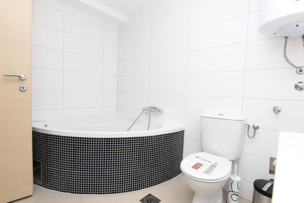 Apartment Pika Smokvina 2A Vinišće Pokoj fotografie